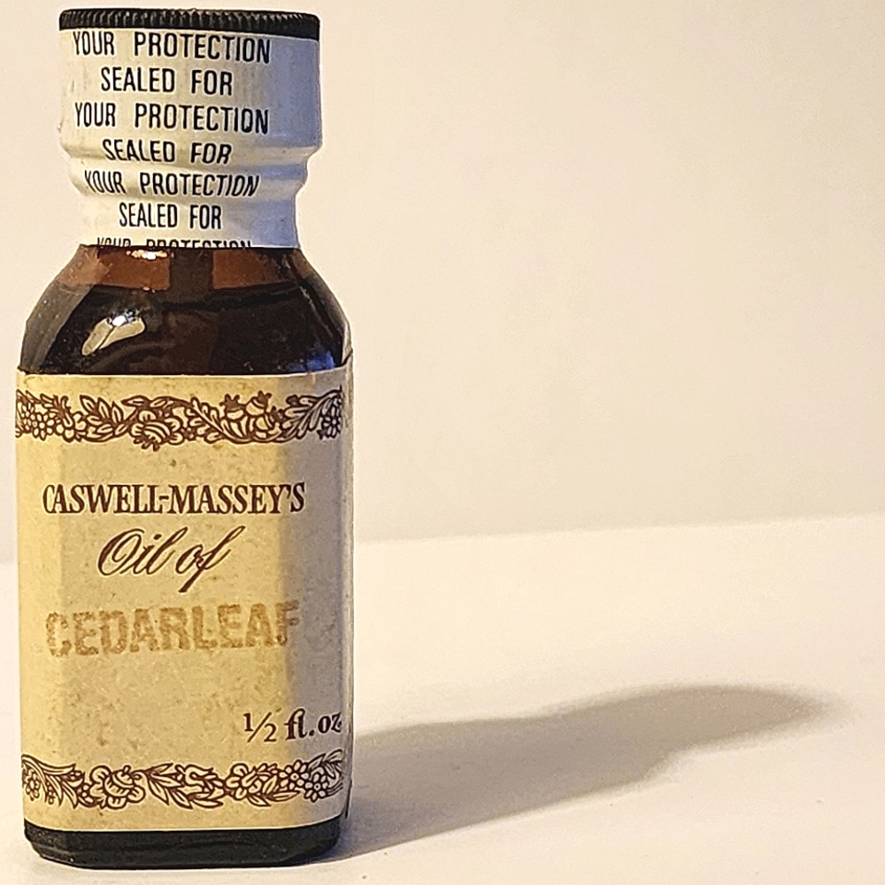Caswell Massey Oil of Cedarleaf
